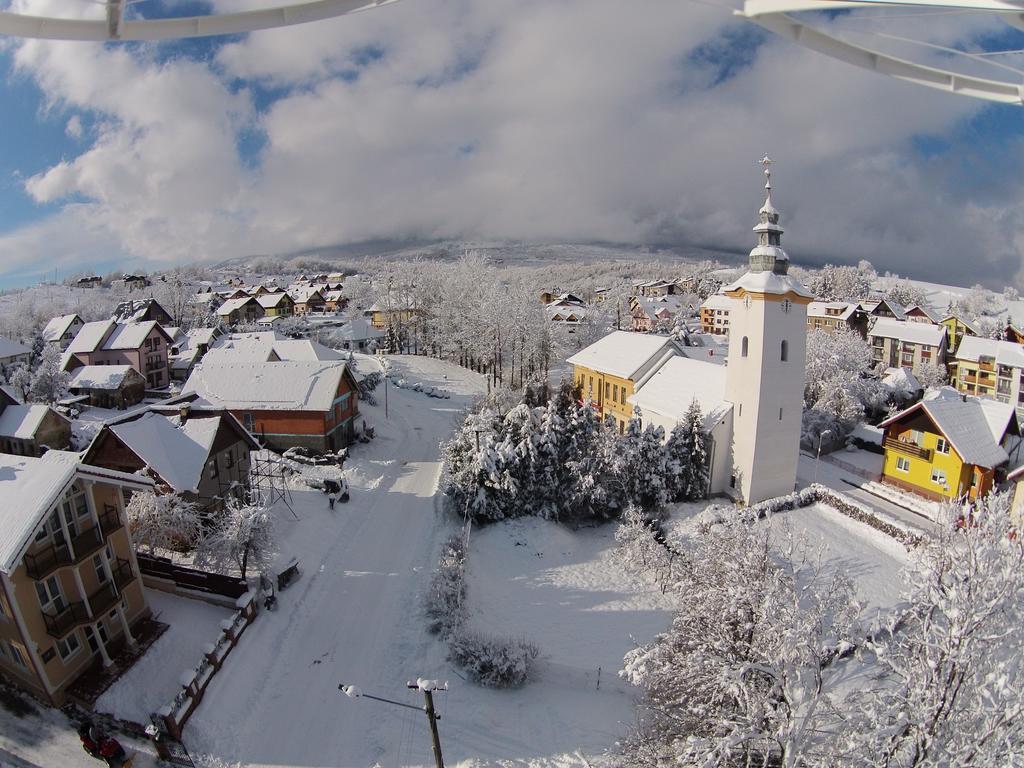 Villa Butterfly Нова-Лесна Экстерьер фото