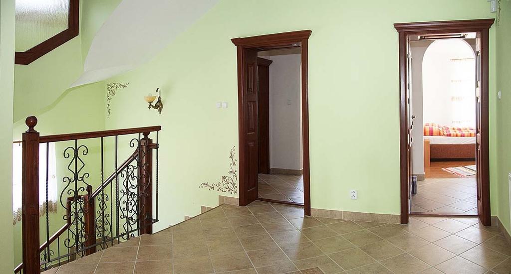 Villa Butterfly Нова-Лесна Экстерьер фото